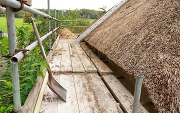 advantages of Coed Y Caerau thatch roofing